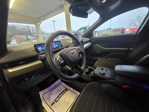 Used 2023 Ford Mustang Mach-E GT image 10