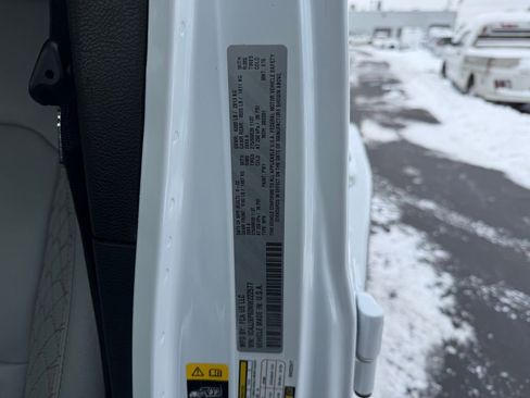 Used 2022 Jeep Wrangler Unlimited Sahara image 30