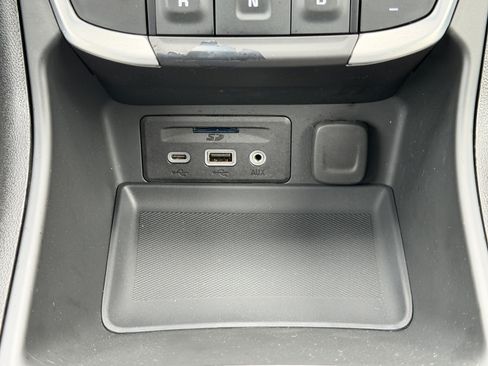 Used 2022 GMC Terrain SLT AWD/4WD image 24