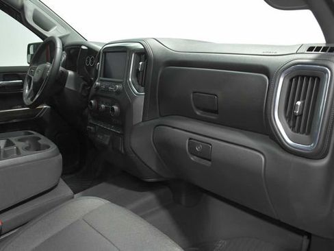 Used 2021 Chevrolet Silverado 1500 RST image 11