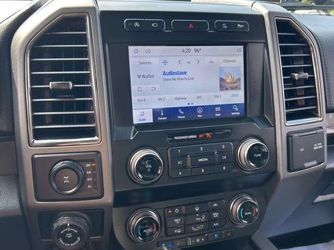 Used 2020 Ford F150 Raptor w/ Equipment Group 802A Luxury AWD/4WD image 17