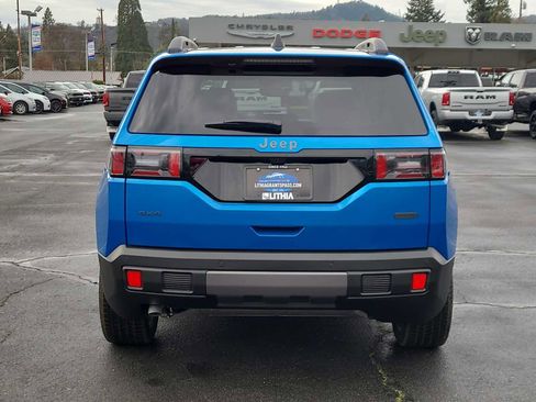 New 2026 Jeep Cherokee Overland image 13