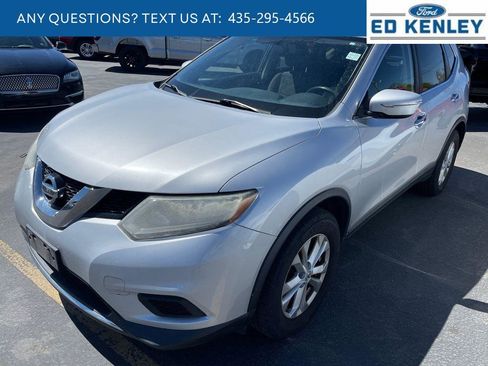 Used 2015 Nissan Rogue SV AWD/4WD image 2