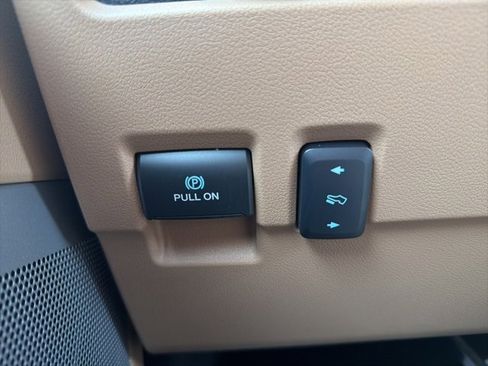 New 2026 Ford F250 Lariat w/ Lariat Ultimate Package image 19