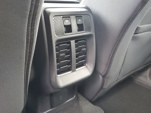 New 2025 Ford Bronco Base image 11