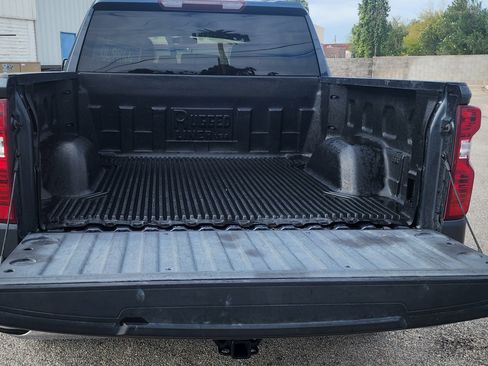 Used 2021 Chevrolet Silverado 1500 LT image 21