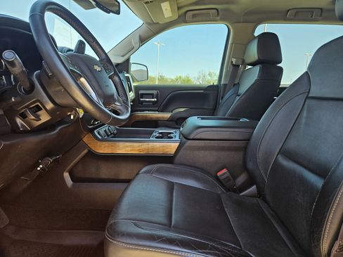 Used 2017 Chevrolet Silverado 1500 LTZ w/ Texas Edition image 12