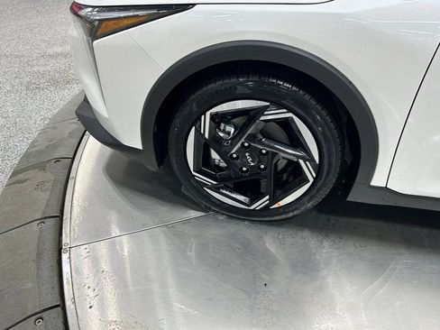 New 2026 Kia K4 EX image 27