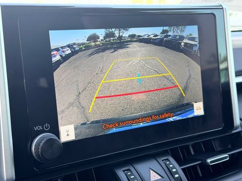 Used 2024 Toyota RAV4 XLE Premium FWD image 27