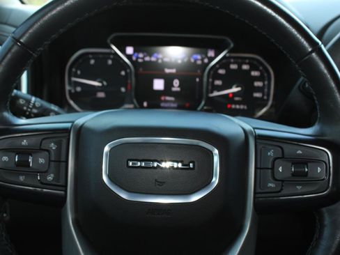 Used 2021 GMC Sierra 2500 Denali w/ Denali Black Diamond Edition AWD/4WD image 26