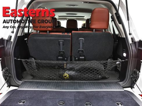 Used 2018 Lexus LX 570 4WD w/ Luxury Package image 9