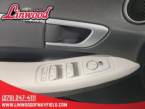 Used 2024 Hyundai Sonata SEL w/ Convenience Package image 10