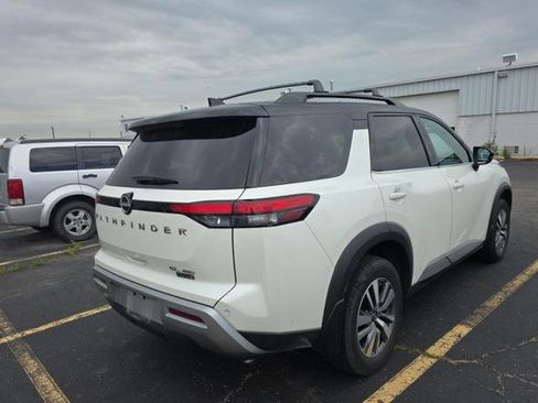 Certified 2023 Nissan Pathfinder SL AWD/4WD image 11