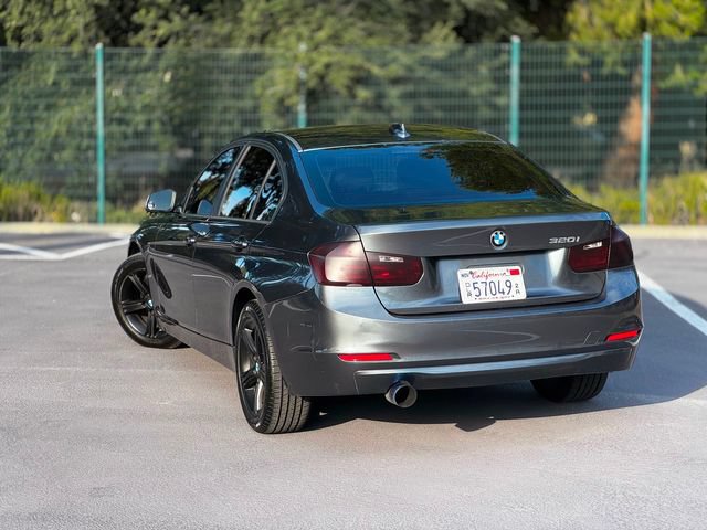 Used 2014 BMW 320i Sedan RWD image 14