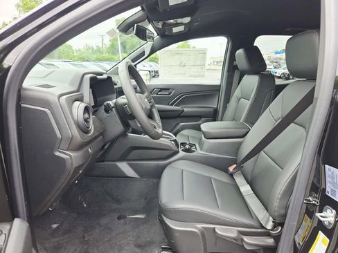 New 2026 Chevrolet Colorado W/T w/ WT Custom Package AWD/4WD image 8