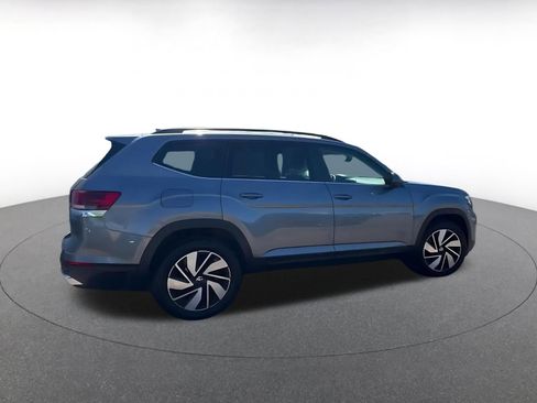 Used 2025 Volkswagen Atlas SE AWD/4WD image 15