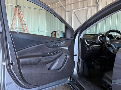 Used 2019 Chevrolet Volt LT w/ Power Convenience Package FWD image 38