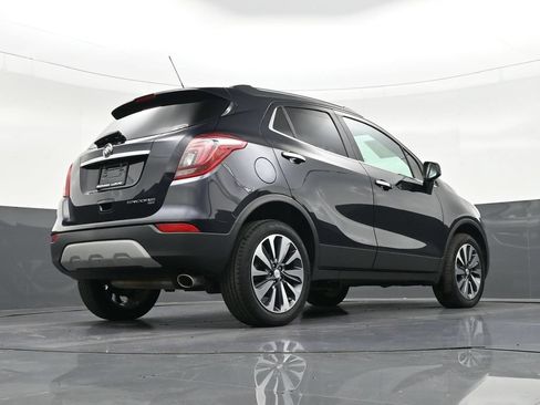 Used 2022 Buick Encore Preferred w/ Safety Package AWD/4WD image 27