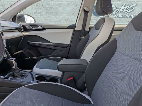 Certified 2025 Volkswagen Taos S FWD image 20