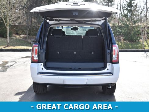 Used 2019 GMC Yukon Denali image 32