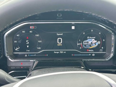 New 2025 GMC Sierra 3500 SLT w/ SLT Convenience Package image 29