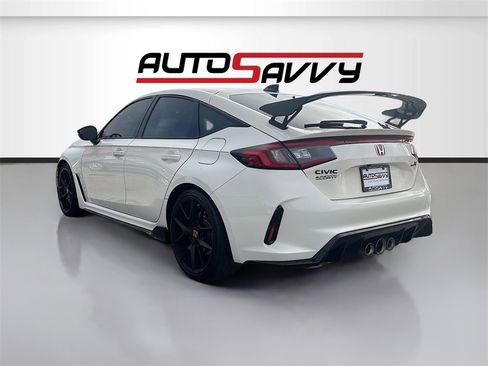 Used 2024 Honda Civic Type R image 5