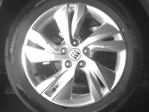 Used 2025 Buick Encore GX Preferred AWD/4WD image 15