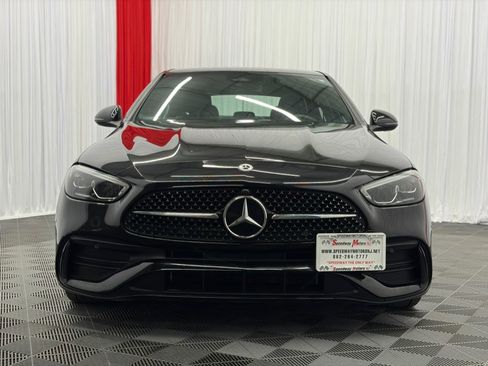 Used 2023 Mercedes-Benz C 300 4MATIC Sedan image 3