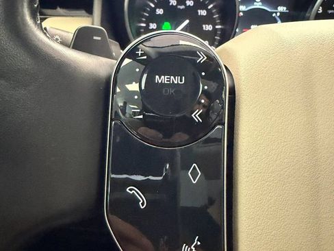 Used 2020 Land Rover Discovery SE AWD/4WD image 48
