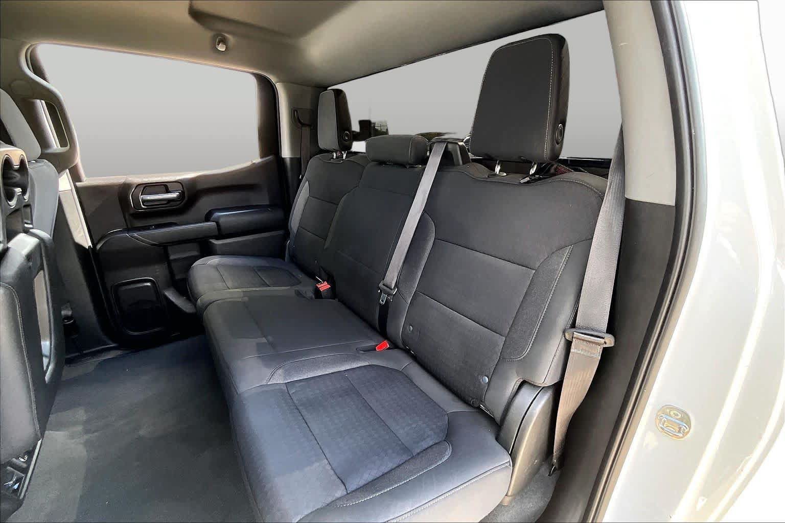 Used 2021 Chevrolet Silverado 1500 LT w/ Bed Protection Package RWD image 19