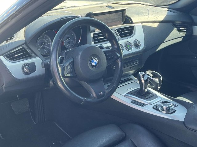 Used 2014 BMW Z4 sDrive35is RWD image 12