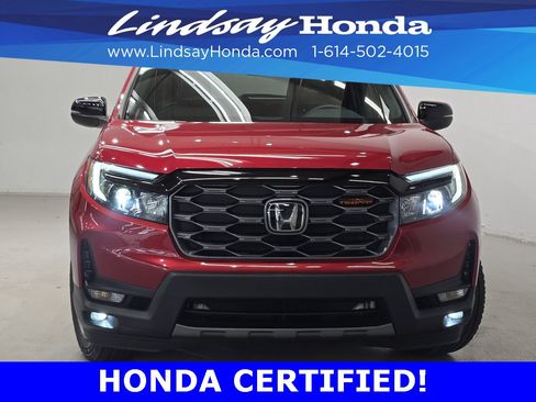 Certified 2023 Honda Passport TrailSport image 2
