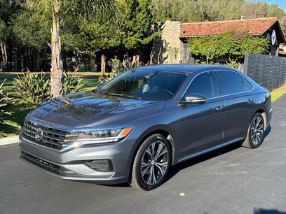 Used 2022 Volkswagen Passat 2.0T SE