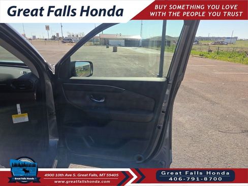 New 2026 Honda Pilot Touring image 15