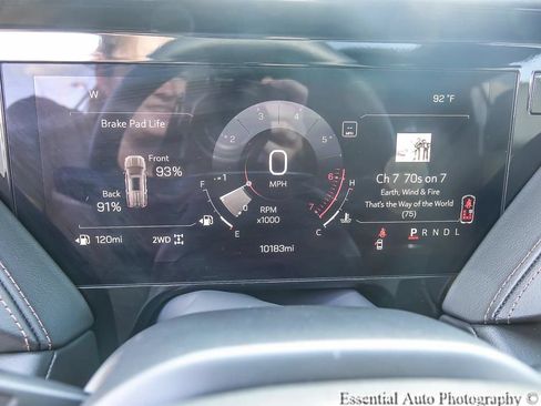 Used 2026 GMC Yukon AT4 w/ AT4 Premium Package AWD/4WD image 4