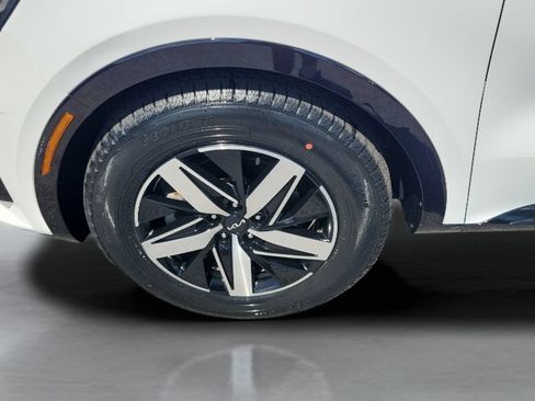 Used 2022 Kia Sorento S FWD image 23