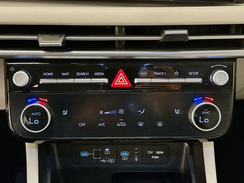 Used 2025 Hyundai Tucson SEL image 24