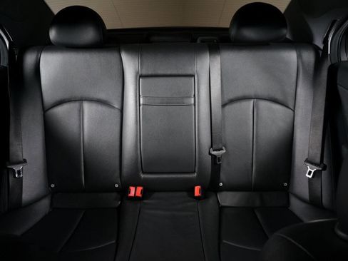 Used 2006 Mercedes-Benz E 350 Sedan image 23