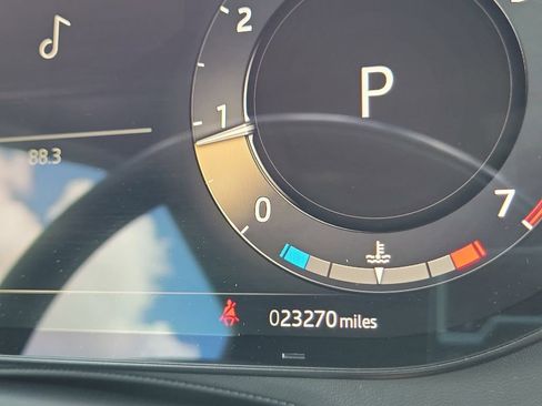 Used 2023 Land Rover Range Rover SE AWD/4WD image 26
