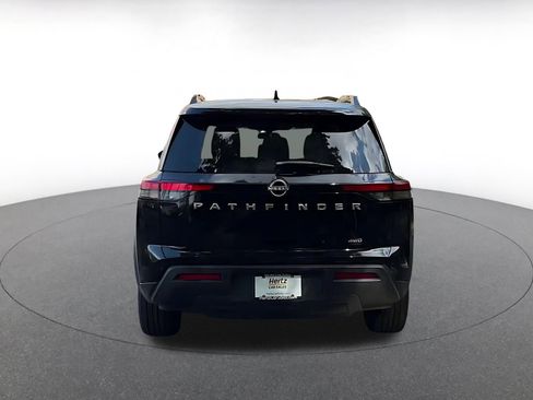 Used 2025 Nissan Pathfinder SV image 12