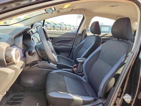 Used 2024 Nissan Versa SV FWD image 12