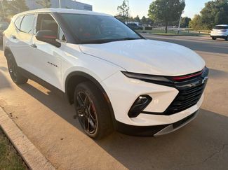 Used 2025 Chevrolet Blazer LT w/ Redline Edition FWD video 2