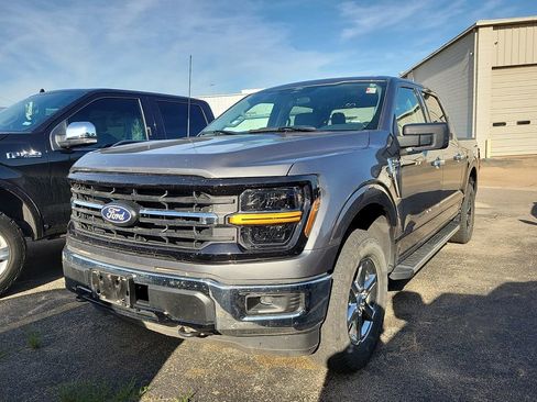 Used 2025 Ford F150 XLT w/ Equipment Group 301A Standard AWD/4WD image 2