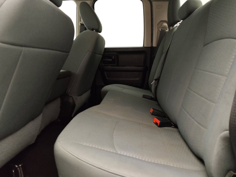 Used 2020 RAM 1500 Tradesman w/ Chrome Plus Package RWD image 18