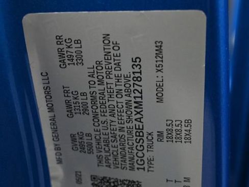 Used 2021 Chevrolet Colorado W/T w/ Custom Special Edition image 16