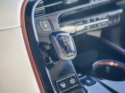 Used 2023 Toyota Mirai w/ Toyota Teammate Package image 18