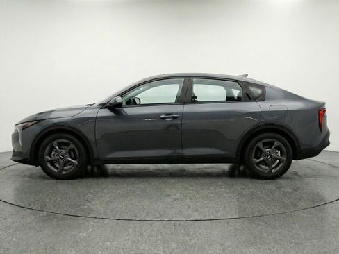 Used 2025 Kia K4 LXS image 5