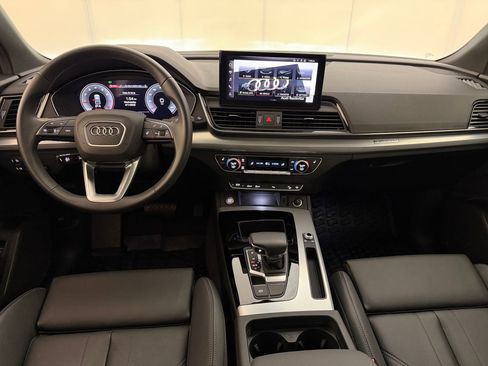 Used 2025 Audi Q5 2.0T Premium w/ Convenience Plus Package image 28