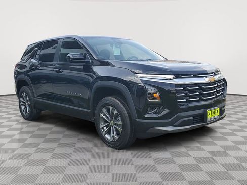 New 2026 Chevrolet Equinox LT w/ Safety and Technology Package image 2