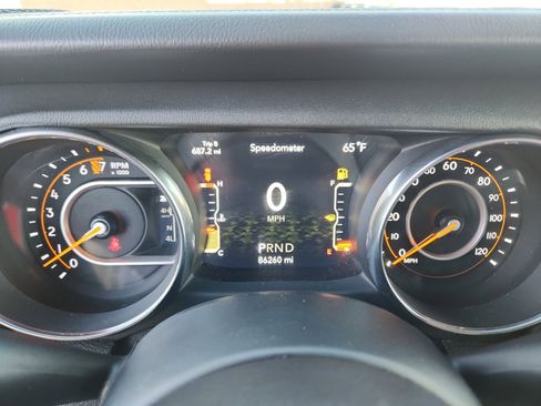 Used 2019 Jeep Wrangler Moab w/ Quick Order Package 24M Moab image 11